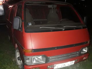 Isuzu Midi foto 1