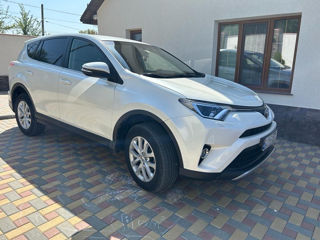 Toyota Rav 4 foto 4