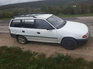 Opel Astra foto 3