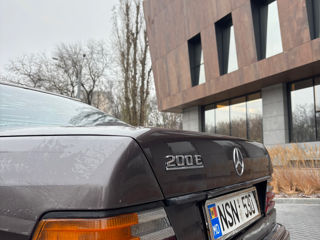 Mercedes E-Class foto 8