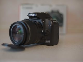 Canon 1000D kit foto 2