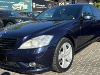 Mercedes S-Class foto 2