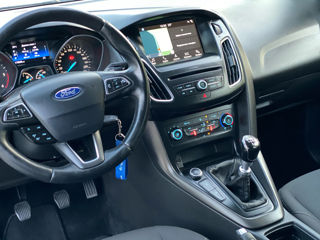 Ford Focus foto 3