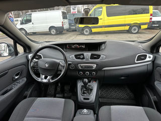 Renault Scenic foto 8