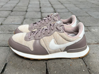 Nike Internationalist Sepia Stone Gum. Размер 38. Оригинал. В идеальном состоянии. foto 1