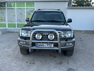 Toyota Land Cruiser foto 8