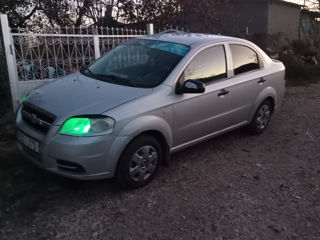 Chevrolet Aveo foto 5