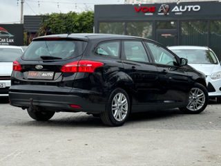 Ford Focus foto 3