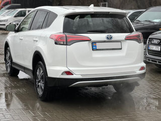 Toyota Rav 4 foto 5