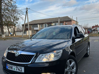 Skoda Octavia foto 3