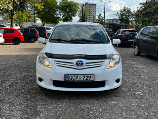 Toyota Auris foto 2