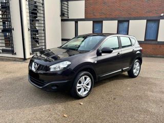 Nissan Qashqai 2011 foto 0