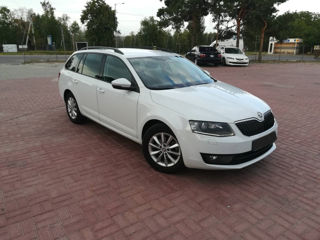 Skoda Octavia foto 3