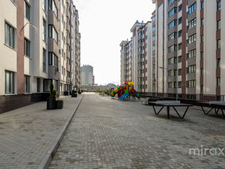 Apartament cu 1 cameră, 50 m², Buiucani, Chișinău foto 2