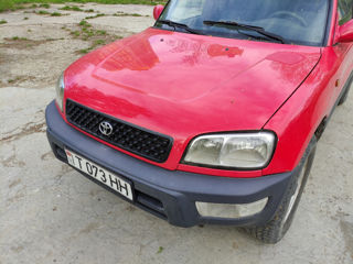 Toyota Rav 4 foto 4