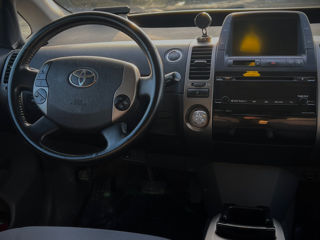 Toyota Prius foto 8