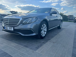 Mercedes E-Class foto 10