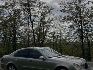 Mercedes E-Class foto 5