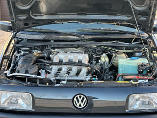 Volkswagen Passat foto 2