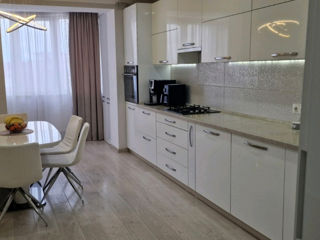 Ap. 3 cam., 103 м², 6/9 et.