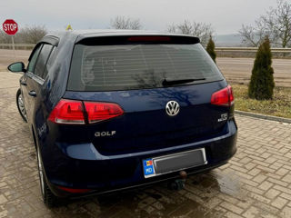 Volkswagen Golf foto 2