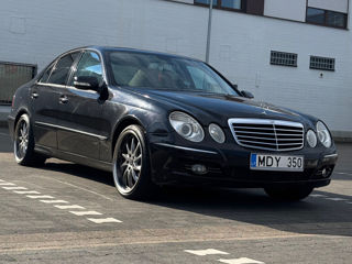 Mercedes E-Class foto 3