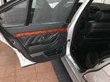 BMW 7 Series foto 10