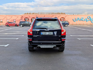 Volvo XC90 foto 8