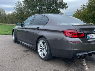 BMW 5 Series foto 7