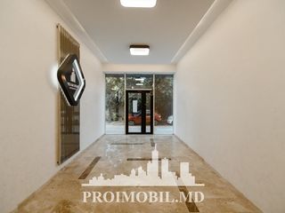 Apartament în Centrul capitalei, 2 camere, variantă albă, 76 mp! foto 5