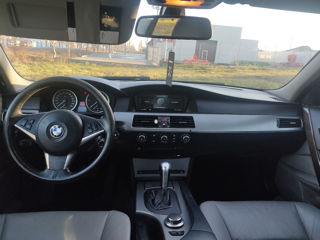 BMW 5 Series foto 8