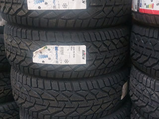 225/55r17 195/65R15 215/60R17 235/55R17 265/60R18 185/65R14 205/55R16 215/60R16 245/45R18 255/55R18 foto 14