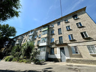 2-х комнатная квартира, 42 м², Центр, Кишинёв