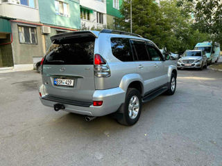 Toyota Land Cruiser foto 6