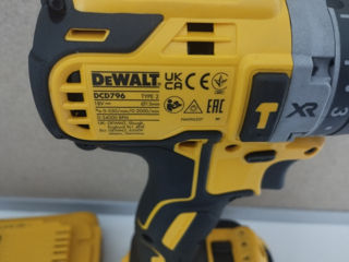 DeWalt DCD 796 nou foto 2