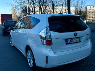 Toyota Prius + foto 3