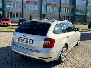 Skoda Octavia foto 5