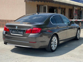 BMW 5 Series foto 5