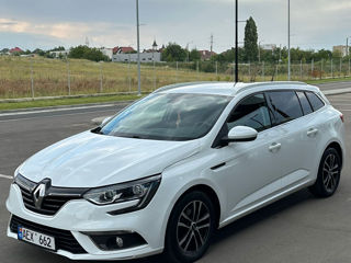 Renault Megane foto 1