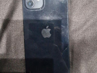 Продам iPhone 12