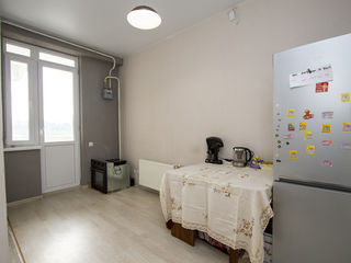 Proprietar! Apartament cu 1 cameră+living+garderobă-50m. foto 3
