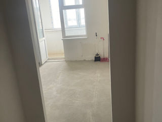 Apartament cu 3 camere, 70 m², Podul Chișinăului, Bălți foto 5