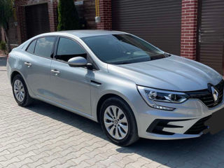 Renault Megane foto 2