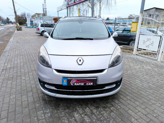 Renault Grand Scenic foto 2