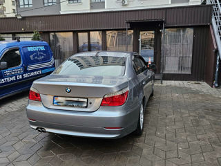 BMW 5 Series foto 4