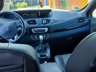 Renault Grand Scenic foto 3