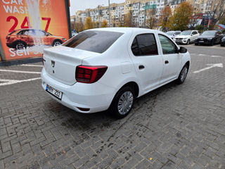 Dacia Logan foto 3