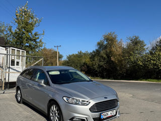 Ford Mondeo foto 2