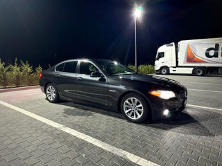 BMW 5 Series foto 4