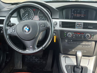 BMW 3 Series foto 8